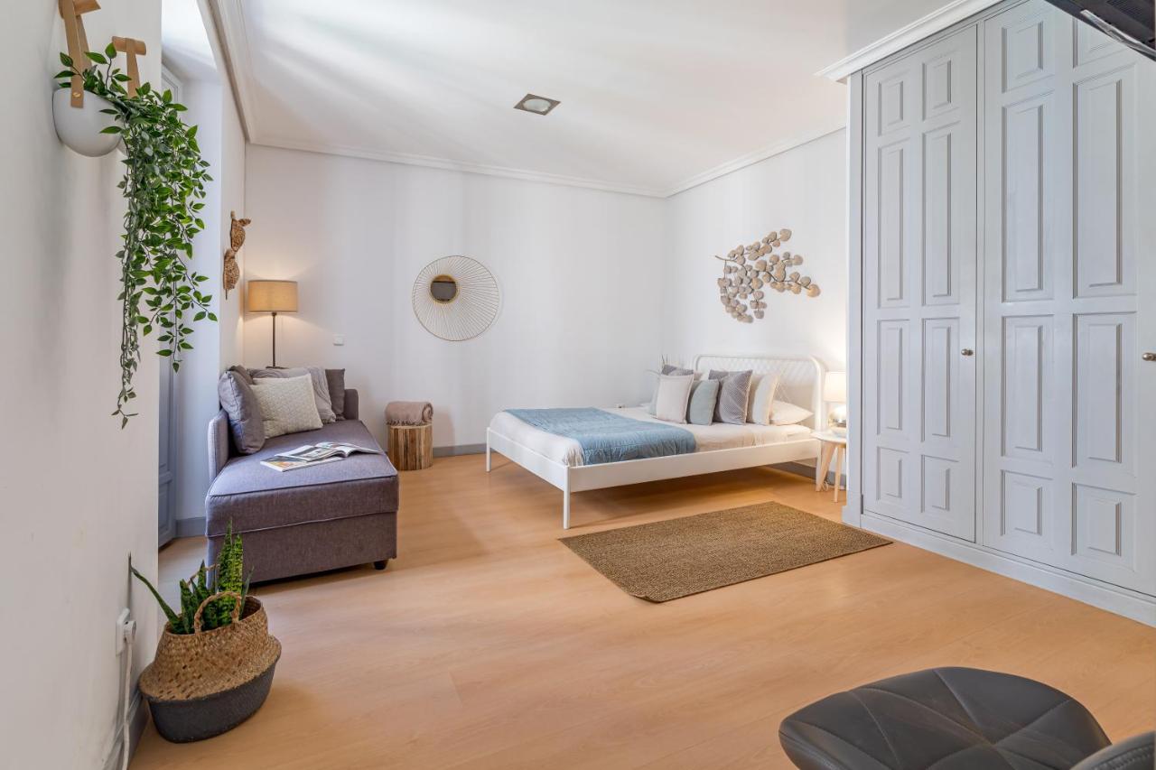 Apartamentos Fucar Madrid Luaran gambar