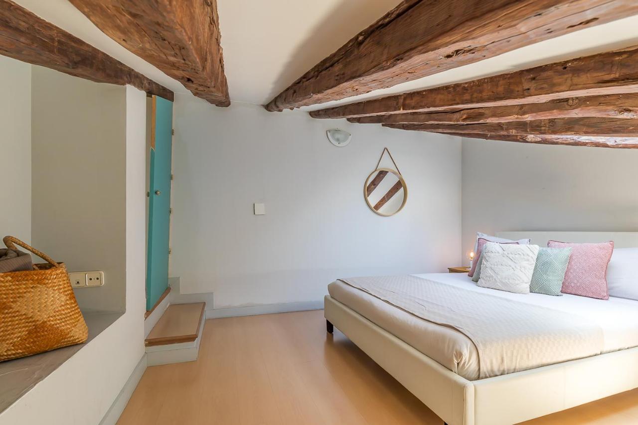 Apartamentos Fucar Madrid Luaran gambar