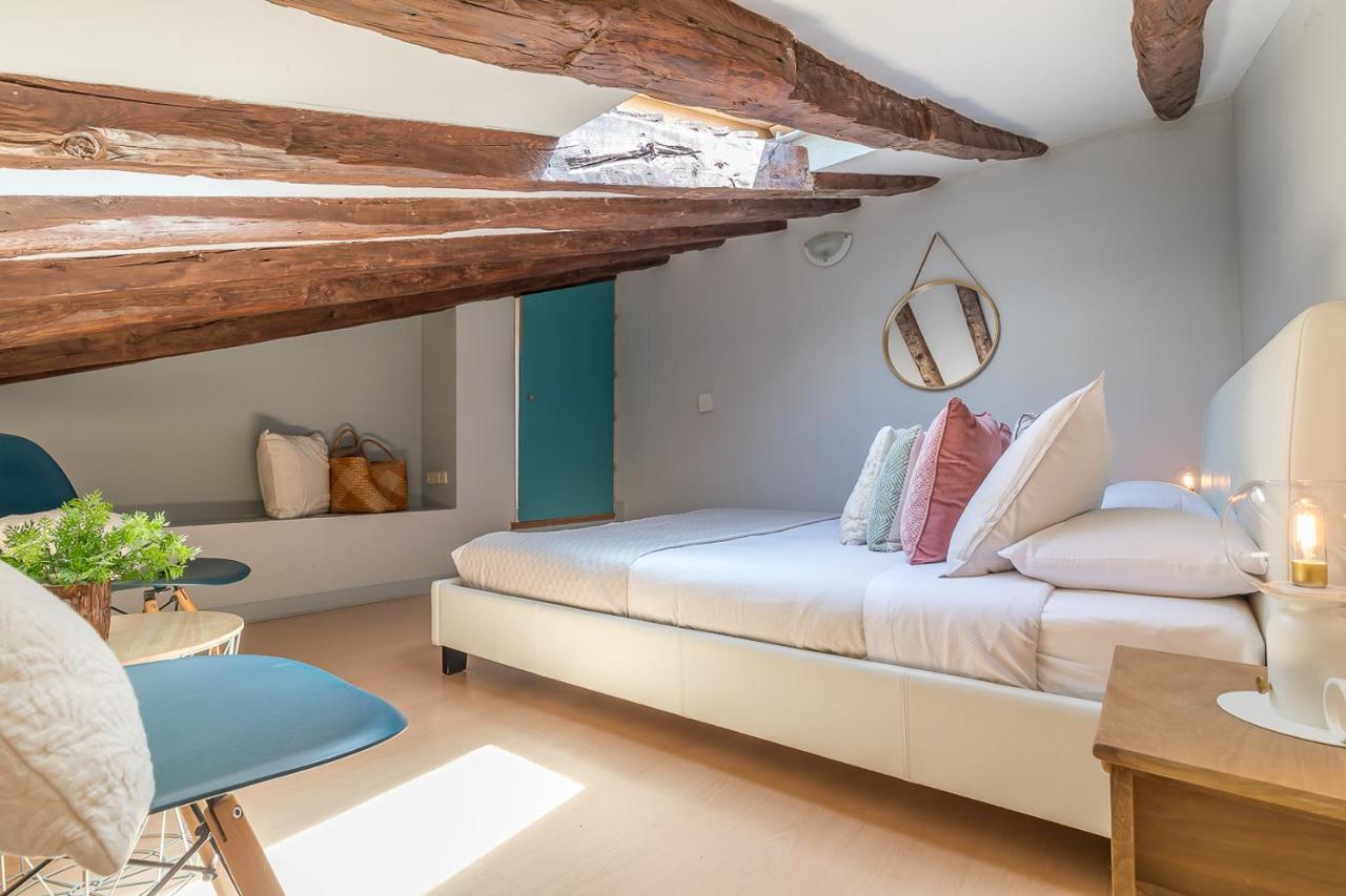 Apartamentos Fucar Madrid Luaran gambar