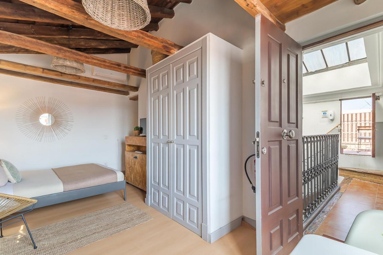 Apartamentos Fucar Madrid Luaran gambar