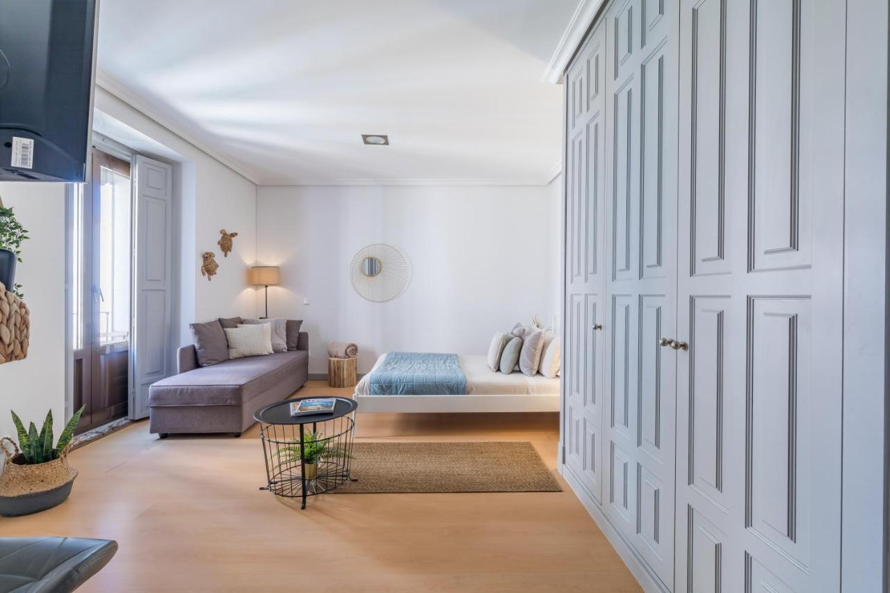 Apartamentos Fucar Madrid Luaran gambar
