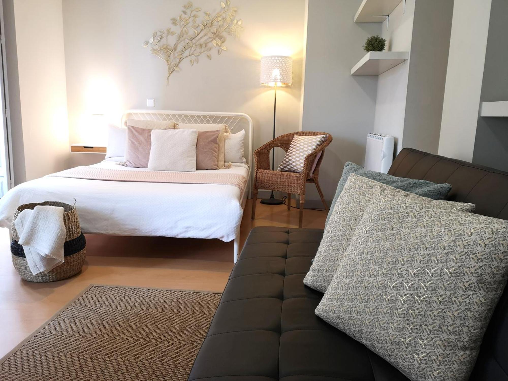 Apartamentos Fucar Madrid Bilik gambar